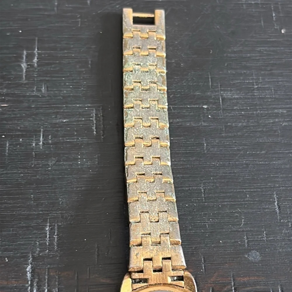 Jules Jurgensen Very Vintage Since 1970’s Tarnished Dainty Quartz Watch​​